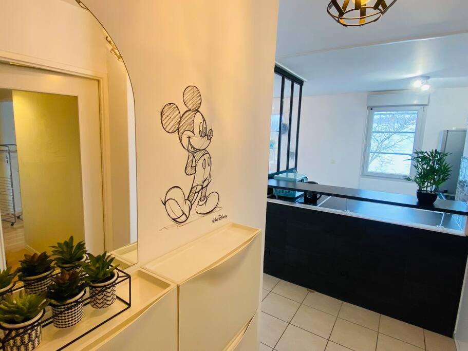 Mickey's House Disneyland Paris Apartment